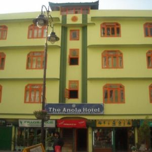 Hotel Anola